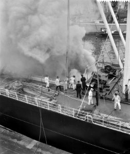 Brand in ruim van schip Portalon, Bestanddeelnr 912-4759