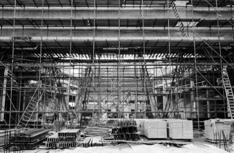 Bouw concertgebouw te Rotterdam, nr. 33, 34 doorkijk vana achterkant zuidzijde, , Bestanddeelnr 916-0162