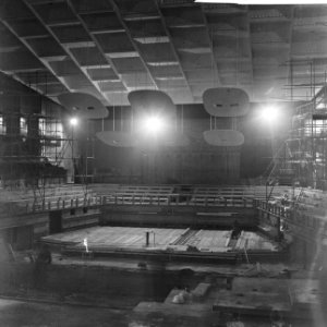 Bouw Concertgebouw te Rotterdam, de grote zaal nadert zijn voltooiing, Bestanddeelnr 917-8688