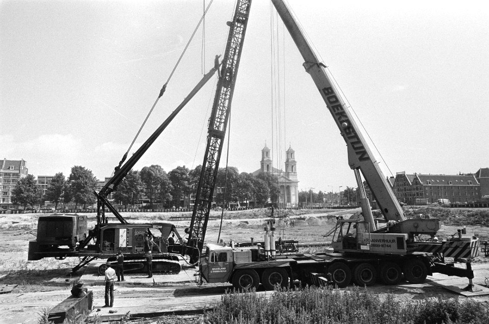 Bouwstelling Stopera op het Waterlooplein, Bestanddeelnr 932-2385
