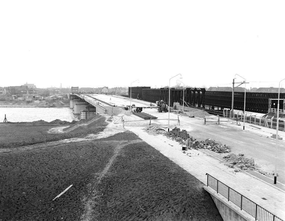 Bouw brug Maas bij Venlo, Bestanddeelnr 908-2437