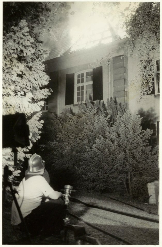 Brand in villa Belvedère aan de Bloemendaalseweg 6 in Overveen. NL-HlmNHA 54023965