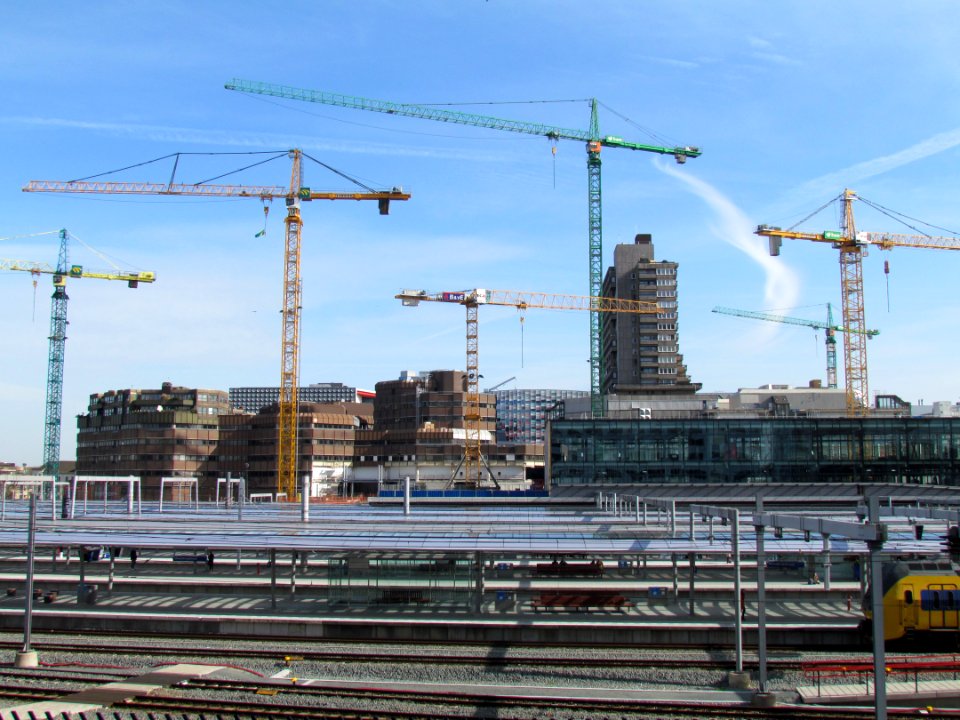 Bouwkranen en Utrecht CS