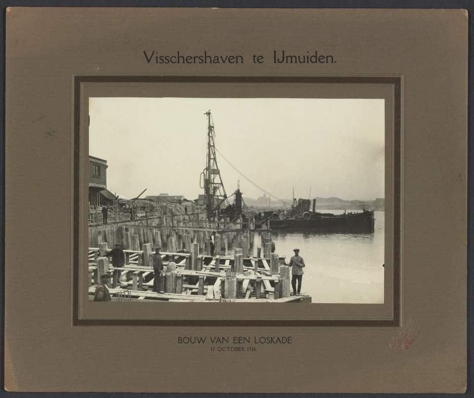 Bouwput van een visserskade te IJmuiden, Bestanddeelnr 17 58