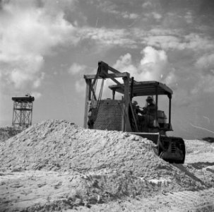 Bouwactiviteiten in de haven van Oranjestad op Aruba, Bestanddeelnr 252-7912