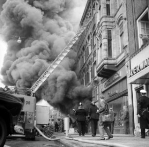 Brand bij V & D, Bestanddeelnr 912-9144