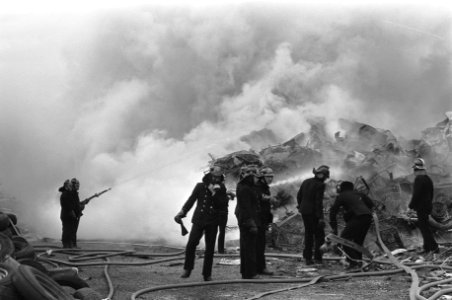 Brand bij Hollandia Schroot in Amsterdam, Bestanddeelnr 926-1241