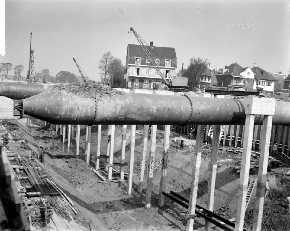 Bouw Caisson voor Coentunnel in Amsterdam-Noord Overzicht IJ-caisson, Bestanddeelnr 915-0233