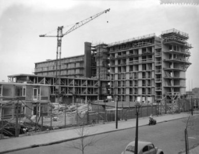 Bouw bejaardencentrum in Slotermeer, Bestanddeelnr 909-5150