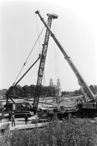 Bouwstelling Stopera op het Waterlooplein, Bestanddeelnr 932-2384
