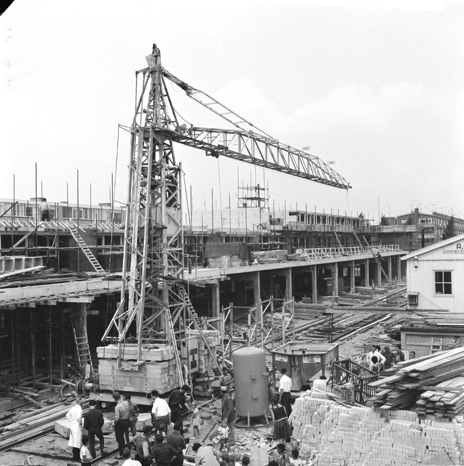 Bouwkraan in Rotterdam ingestort (overzicht ravage), Bestanddeelnr 914-1889