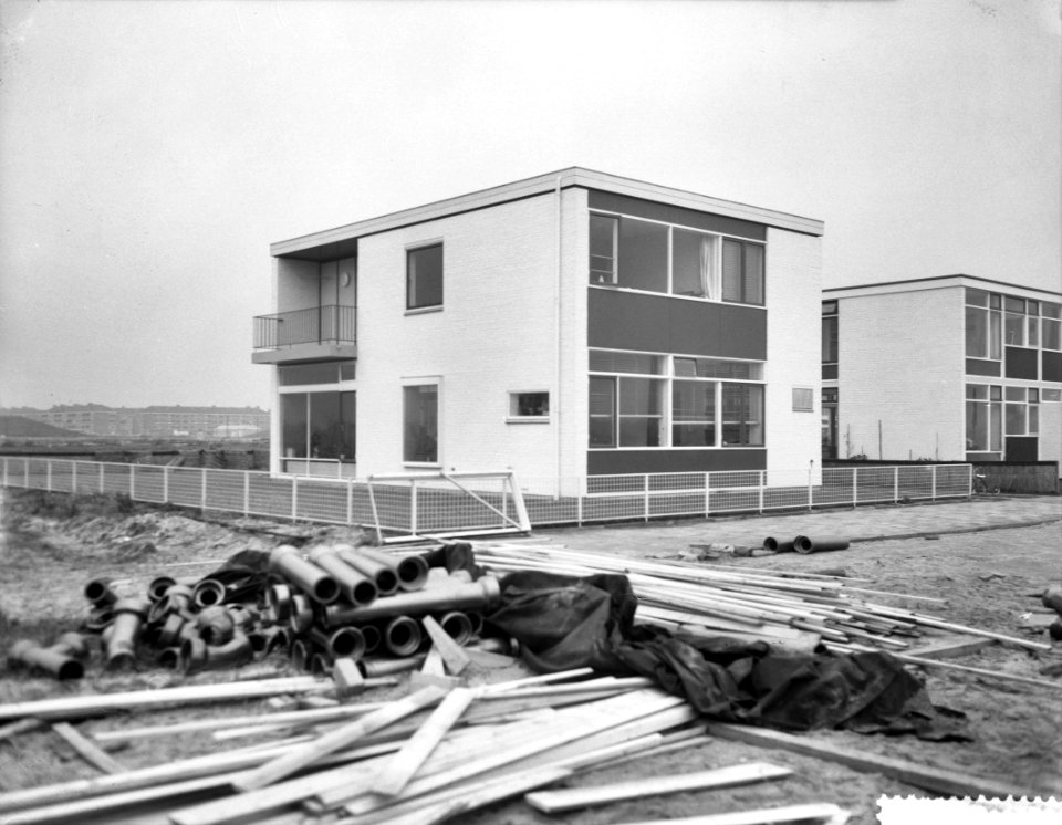 Bouw huizen en flats in Buitenveldert te Amsterdam, Bestanddeelnr 911-8061