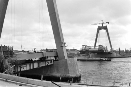 Bouw Willemsbrug in Rotterdam, Bestanddeelnr 930-7597