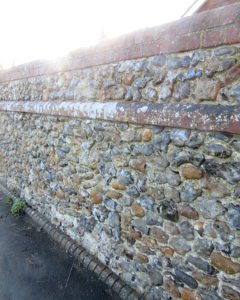Boundary Wall at The Rotyngs, Falmer Road, Rottingdean (December 2016) (2)
