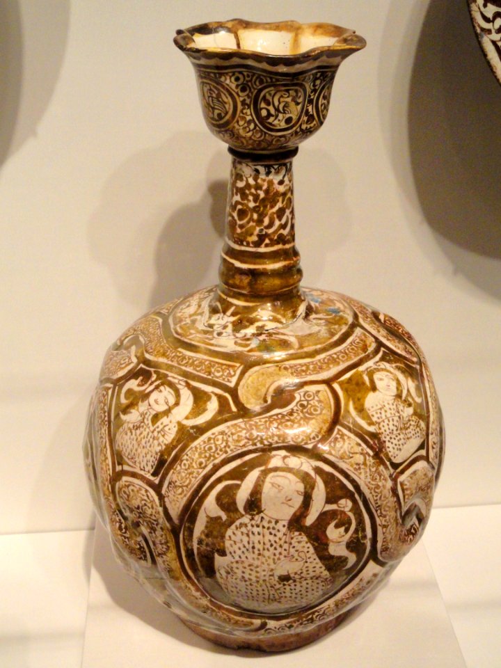 Bottle with Strapwork Framing Figural and Foliate Designs, late 12th - early 13th century, Seljuk-Atabeg period, Kashan, Iran - Sackler Museum - DSC02499