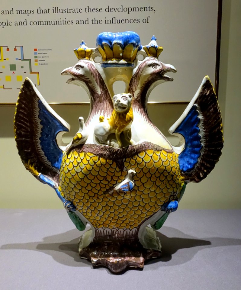 Bottle, Ukraine, Vishenka, 1750-1800, tin-glazed earthenware - Museum of Anthropology, University of British Columbia - DSC09135
