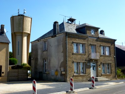 Bouvellemont (Ardennes) mairie et château d'eau