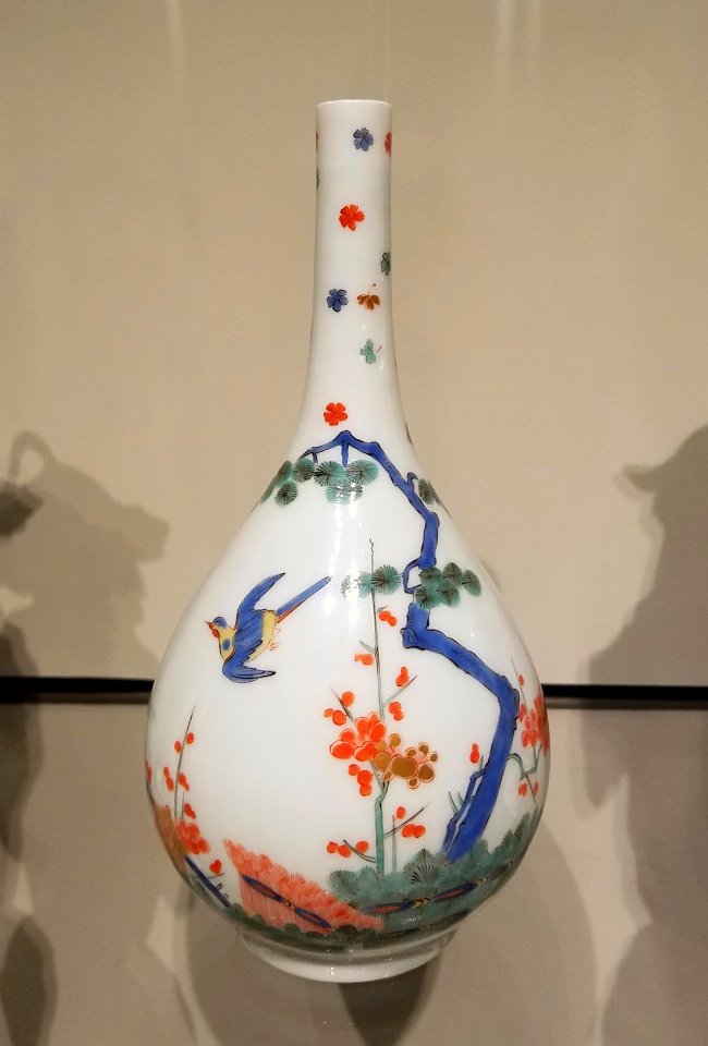 Bottle, Meissen manufactory, Germany, c. 1730, hard-paste porcelain, polychrome enamels, gilt - Museum of Fine Arts, Boston - 20180922 150445