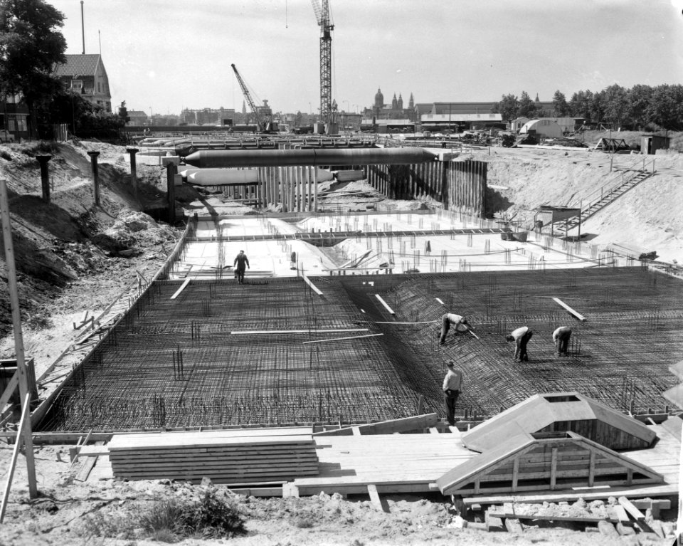 Bouw van IJtunnel, Noordelijke toegangsweg, Adelaarswegen te Amsterdam-Noord, Bestanddeelnr 915-2511