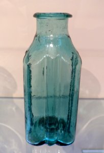 Bottle, attributed to Suncook Glass Works (New Hampshire), c. 1839-1850, glass - Currier Museum of Art - Manchester, NH - DSC07974