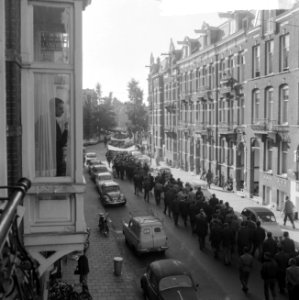 Bouwvakkers demonstreren in Amsterdam, Bestanddeelnr 916-9472
