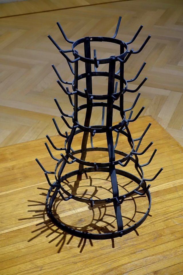 Bottle rack by Marcel Duchamp, 1914 - Galleria nazionale d'arte moderna - Rome, Italy - DSC05497