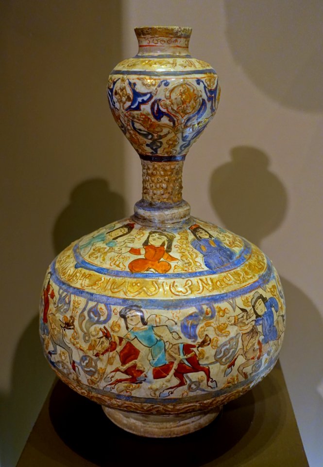 Bottle, mina'iware, Iran, Kashan, late 12th to early 13th century AD, frit body, in-glaze and overglaze polychrome and gilt, opaque white glaze - Montreal Museum of Fine Arts - Montreal, Canada - DSC09711