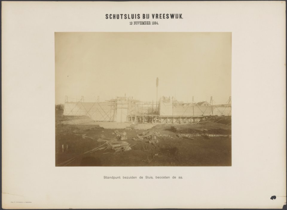 Bouw van een schutsluis bij Vreeswijk. Standpunt bezuiden de sluis, beoosten de , Bestanddeelnr 731