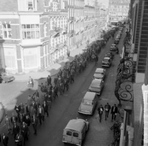 Bouwvakkers demonstreren in Amsterdam, Bestanddeelnr 916-9479