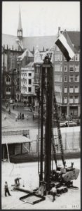 Bouw van het Nationaal Monument op de Dam te Amsterdam, Bestanddeelnr 072-1047