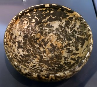 Bowl, Egypt, Beit-Challaf, 3rd dynasty, 2682-2614 BC, breccia, H 2 - Martin von Wagner Museum - Würzburg, Germany - DSC05373