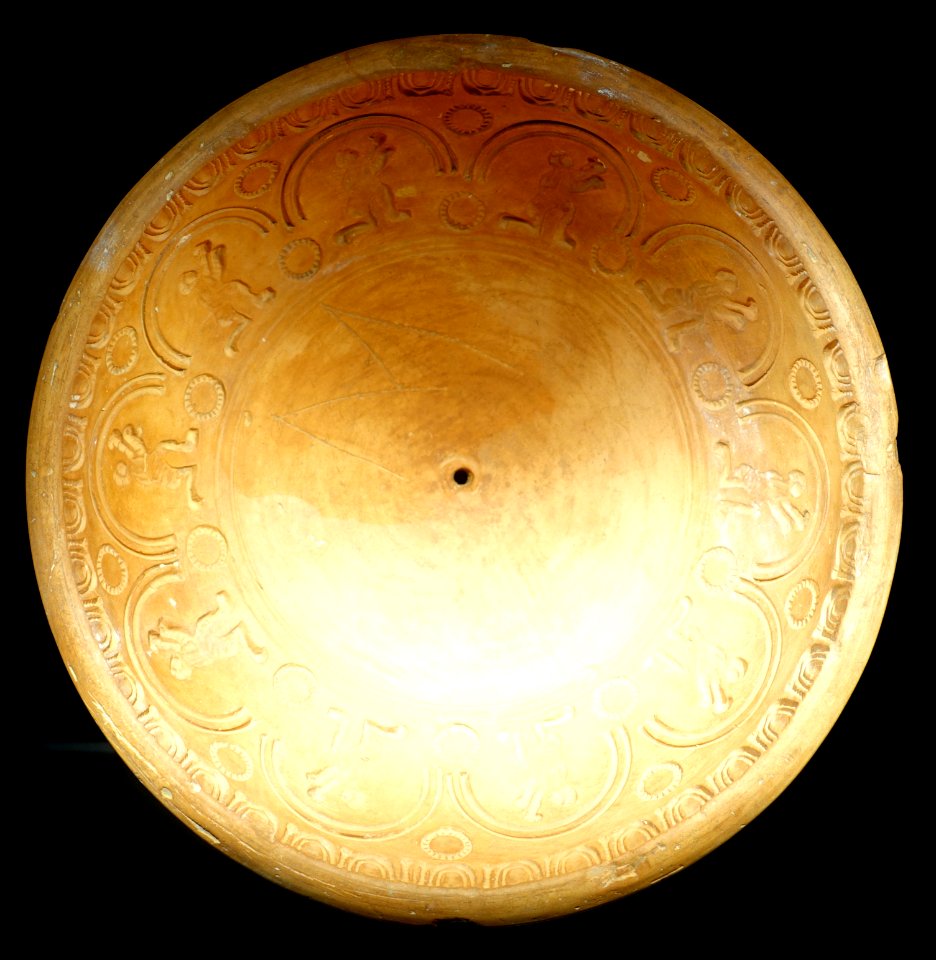 Bowl mold for manufacturing Terra Sigillata ceramics, Nurtingen, Kreis Esslingen, 2nd-3rd century AD - Landesmuseum Württemberg - Stuttgart, Germany - DSC02844
