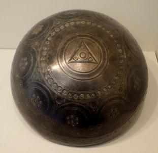 Bowl, eastern Iran, 8th to 10th century AD, high-tin bronze, cast and decorated with incising and punching - Cincinnati Art Museum - DSC04175