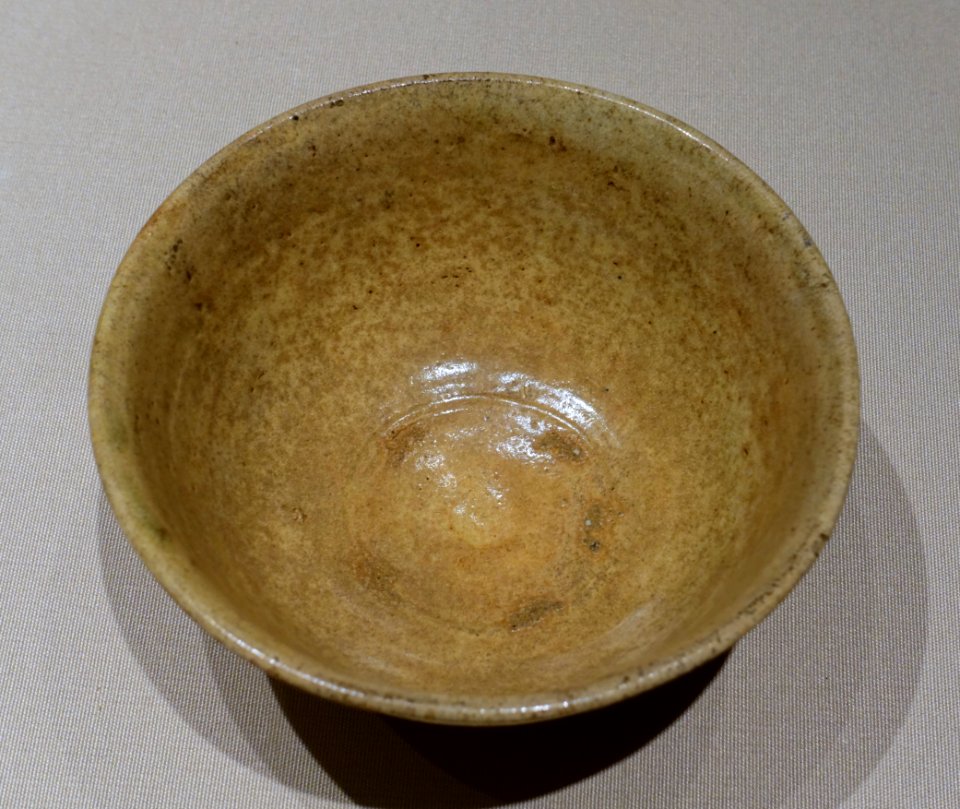 Bowl, Korea, Joseon dynasty, 1400s-1500s AD, ceramic - Tokyo National Museum - Tokyo, Japan - DSC08094