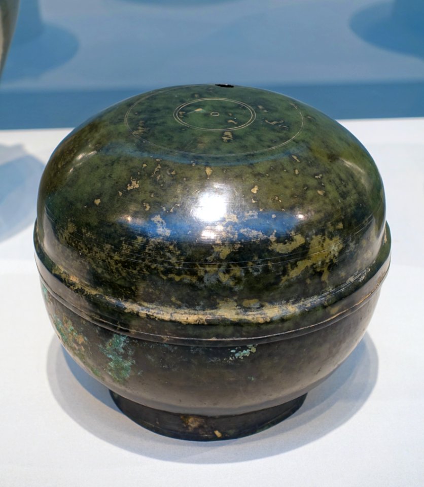 Bowl with cover, Korea, Goryeo period, 918-1392 AD, bronze - Freer Gallery of Art - DSC04884
