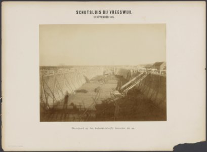 Bouw van een schutsluis bij Vreeswijk. Sluisput met gemetselde wanden. Standpunt, Bestanddeelnr 732