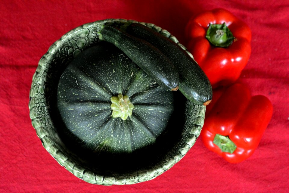 Vegetables eating food