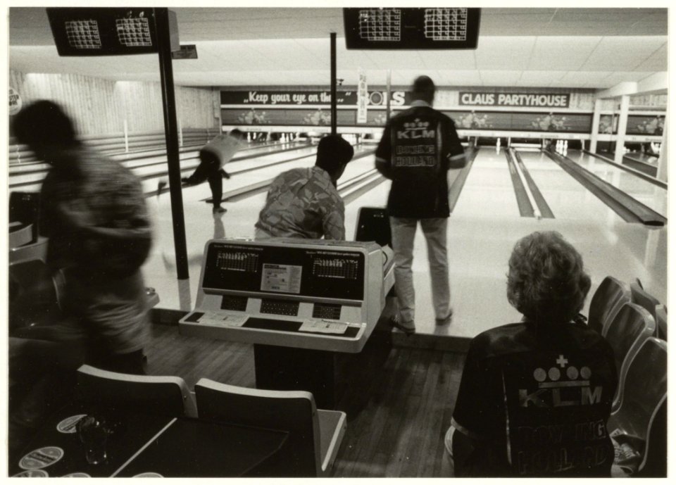 Bowlingbaan in Claus Partyhouse, NL-HlmNHA 54031546