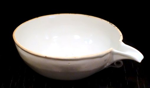 Bowl with spout, qingbai-type, China, Yuan dynasty, 1279-1368 AD, porcelain with pale blue glaze - Östasiatiska museet, Stockholm - DSC09462