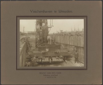 Bouw van een kade. Belasting proefpaal. Bouw steiger en loskade van gewapend bet, Bestanddeelnr 31