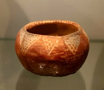 Bowl, Egypt, El-Amra, late Neqade I period, ceramic, H 120 - Martin von Wagner Museum - Würzburg, Germany - DSC05390