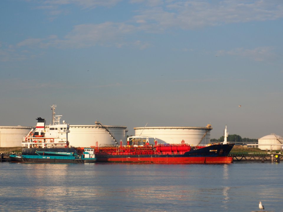 Boyne (ship, 2007) IMO 9369928, Port of Rotterdam pic2
