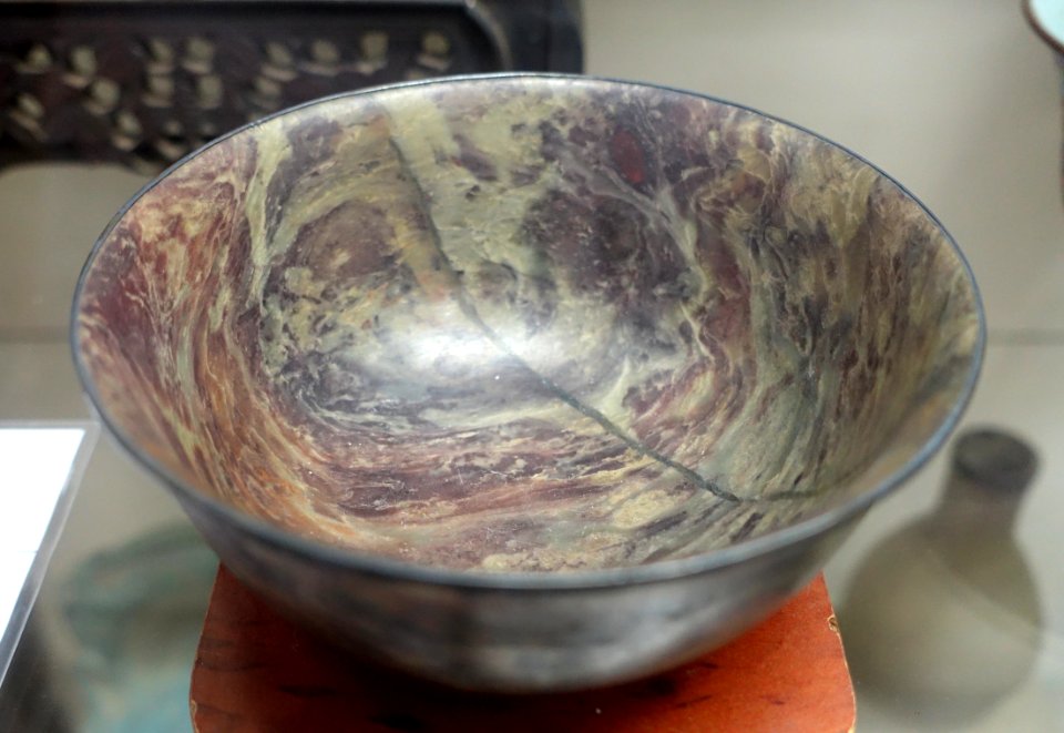 Bowl, mid 20th century, stone - Museum of Vietnamese History - Ho Chi Minh City - DSC05827