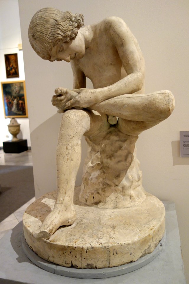 Boy with Thorn (Spinario), copy of the Roman bronze by an unknown artist, late 1700s, plaster - Accademia Ligustica di Belle Arti - DSC02214