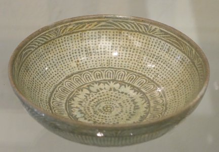 Bowl with stamped and inlaid decoration, Korea, Joseon, 15th century AD, stoneware - Östasiatiska museet, Stockholm - DSC09424