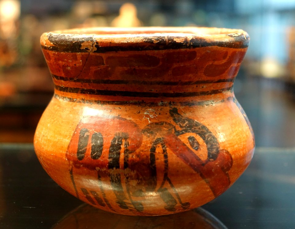 Bowl - Classic Maya - Ethnological Museum, Berlin - DSC00731