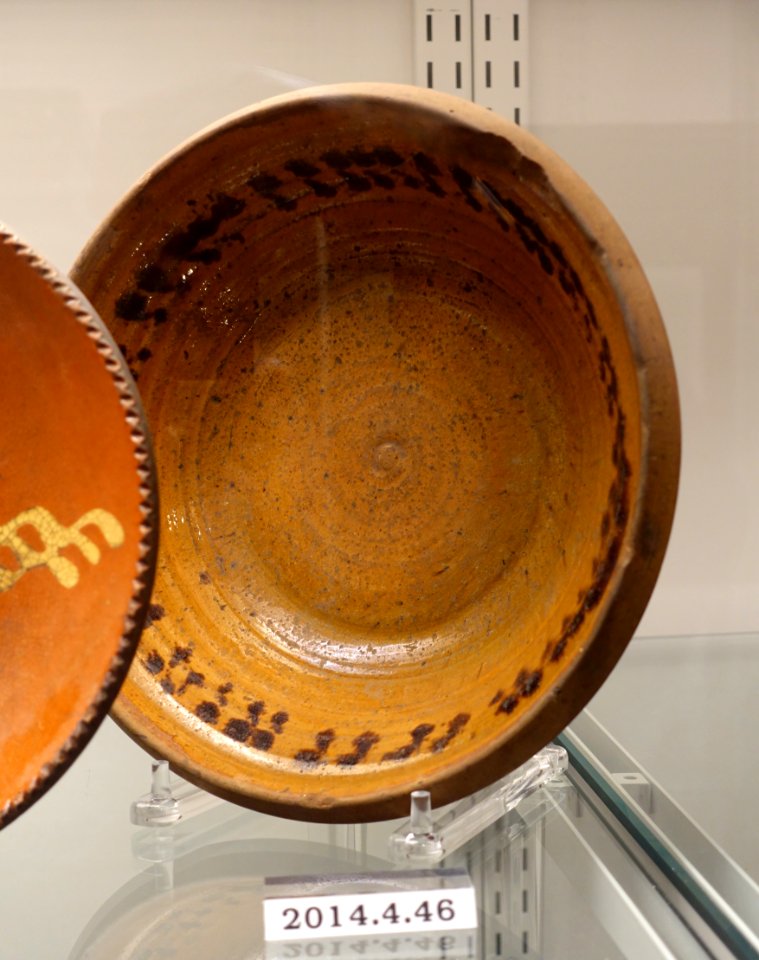 Bowl, Pennsylvania, 1860-1880, lead-glazed redware, manganese, item HD 2014.4.46 - Flynt Center of Early New England Life - Deerfield, Massachusetts - DSC04099