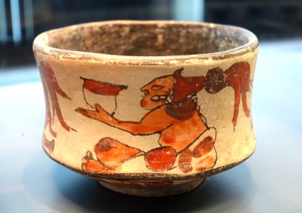 Bowl - Classic Maya - Ethnological Museum, Berlin - DSC00680
