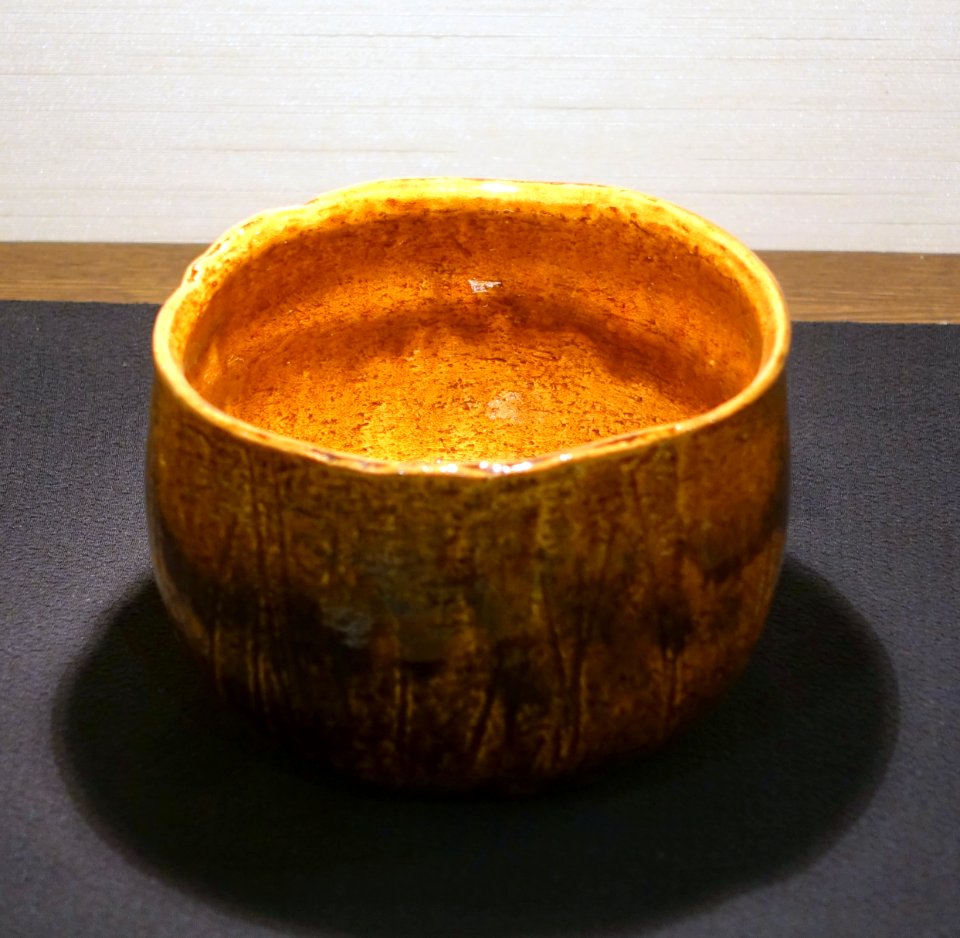 Bowl, Ohi ware - Ishikawa Prefectural Museum of Traditional Arts and Crafts - Kanazawa, Japan - DSC09831