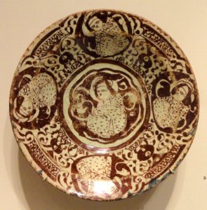 Bowl with Figural and Foliate Designs, late 12th - early 13th century, Seljuk-Atabeg period, Kashan, Iran - Sackler Museum - DSC02501